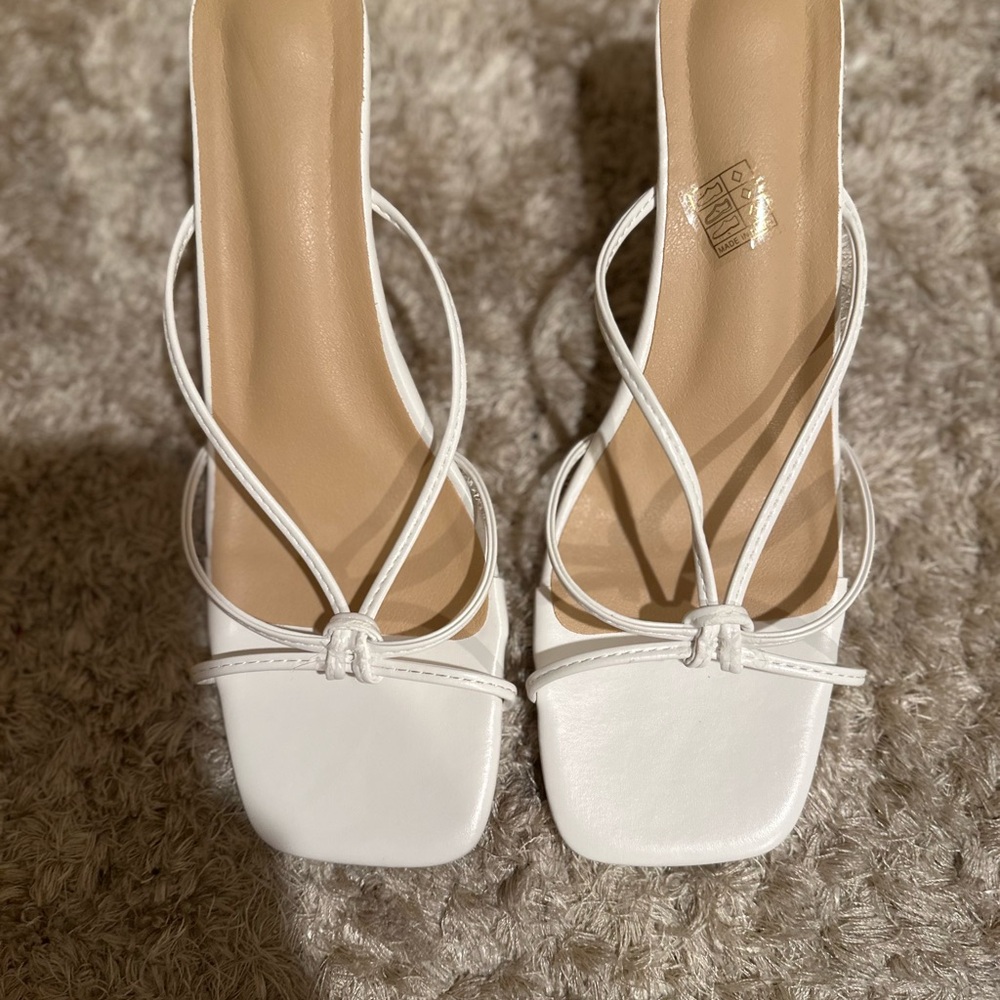 (Never worn) White 2 inch  Heel
Sandals - US 10 - With Packaging